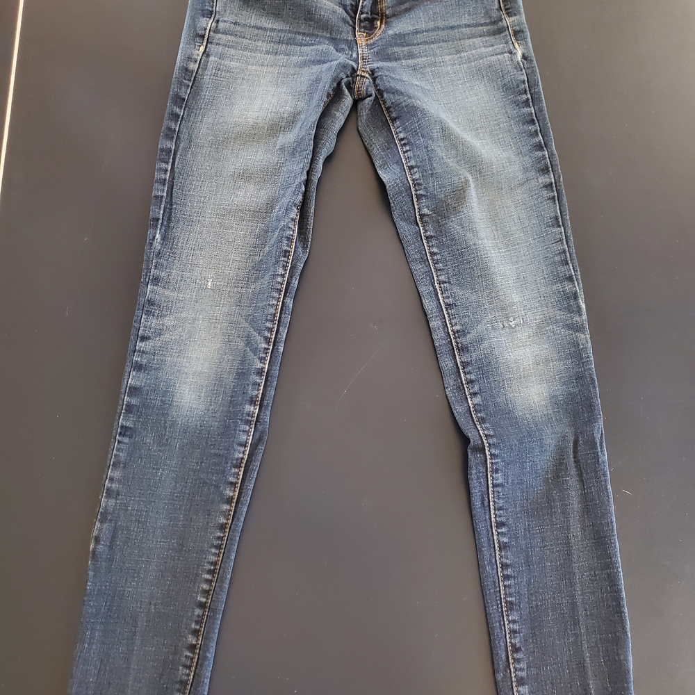 American Eagle Low-rise Skinny Jeans with Vintage Fading